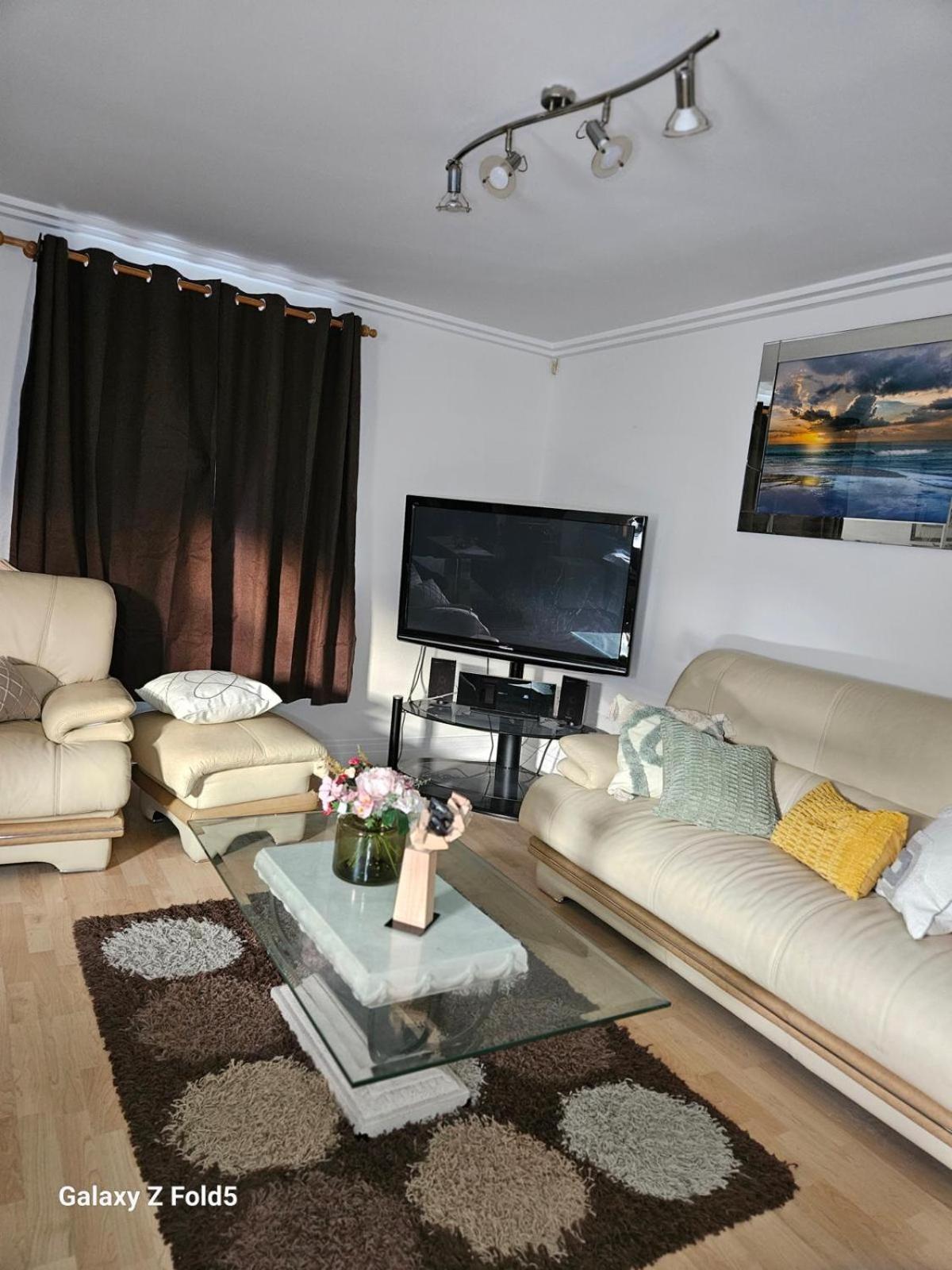 Spacious & Cosy Double And Single Bedrooms Close To Hendon & Colindale Tube Stations 外观 照片