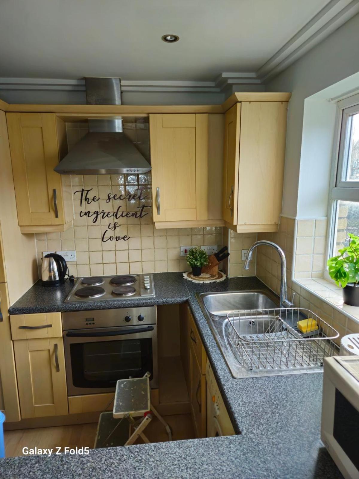 Spacious & Cosy Double And Single Bedrooms Close To Hendon & Colindale Tube Stations 外观 照片