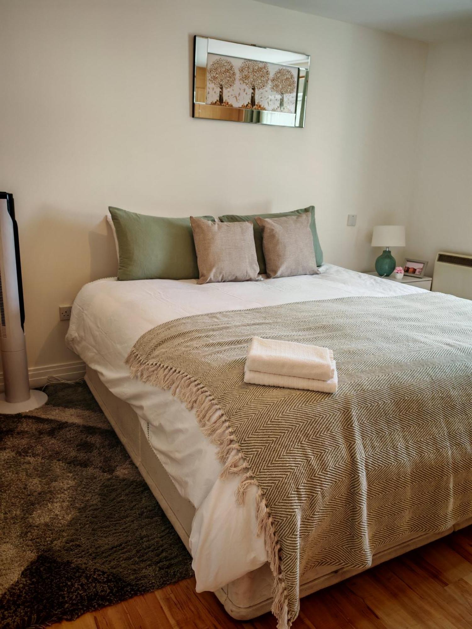 Spacious & Cosy Double And Single Bedrooms Close To Hendon & Colindale Tube Stations 外观 照片