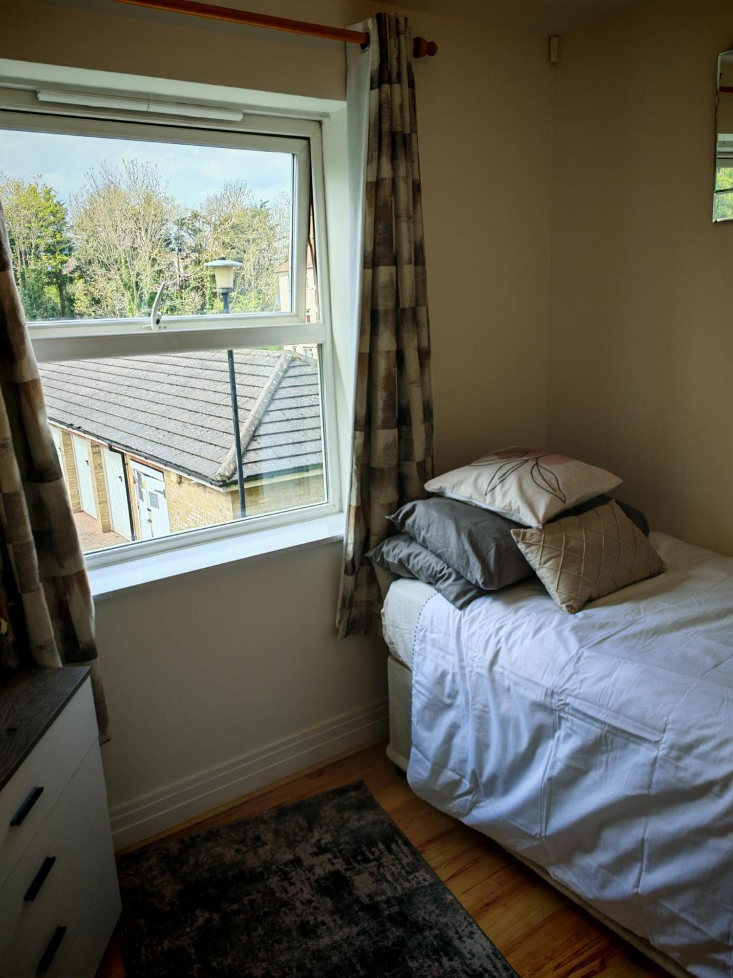 Spacious & Cosy Double And Single Bedrooms Close To Hendon & Colindale Tube Stations 外观 照片